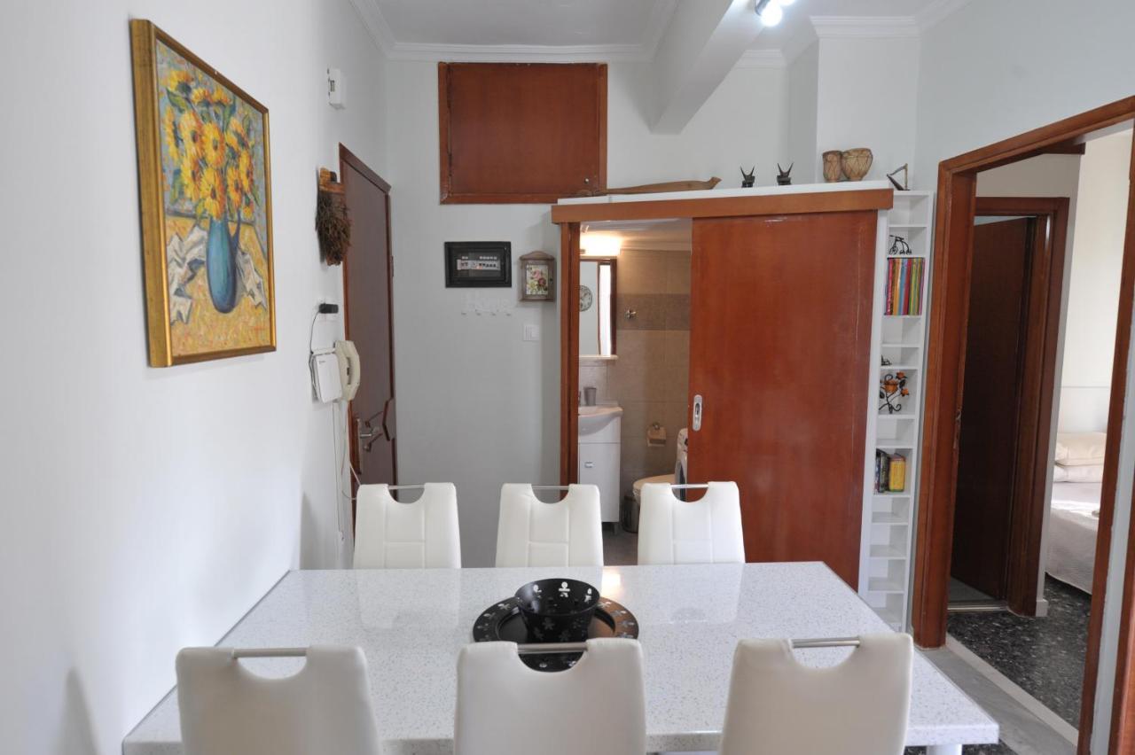 Themis 40 Steps From Beach Paralia Dionysiou Bagian luar foto